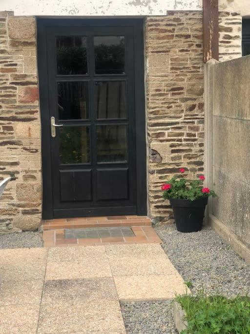 Ferienwohnung La Team Familly Vue Sur Le Mont St Michel Pontaubault Exterior foto
