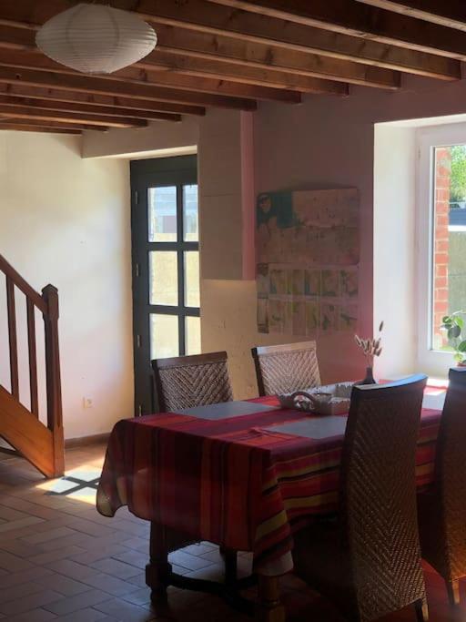 Ferienwohnung La Team Familly Vue Sur Le Mont St Michel Pontaubault Exterior foto